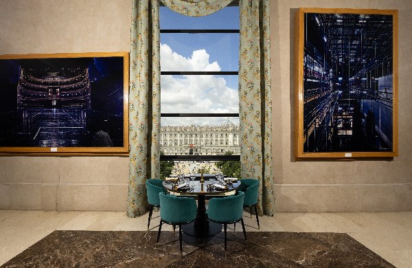 Mesa privada · Plaza de Oriente